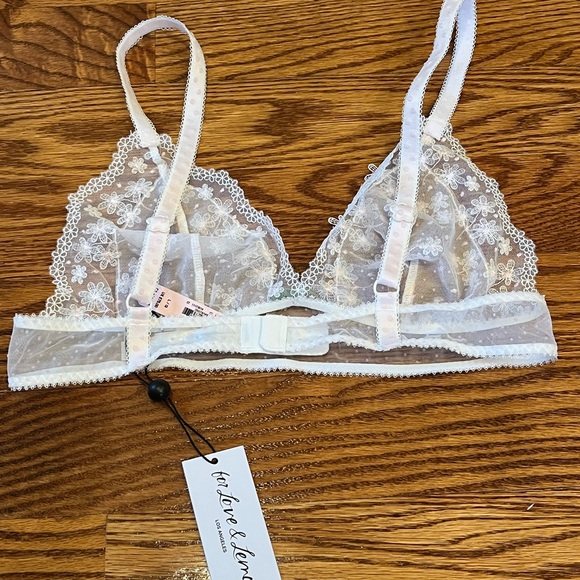 Bra - Picture 4 of 5